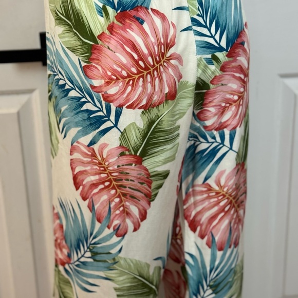 SEE YOU MONDAY Floral Tropical Wide Leg Rayon Jumpsuit Size XL. E99 - Picture 3 of 15